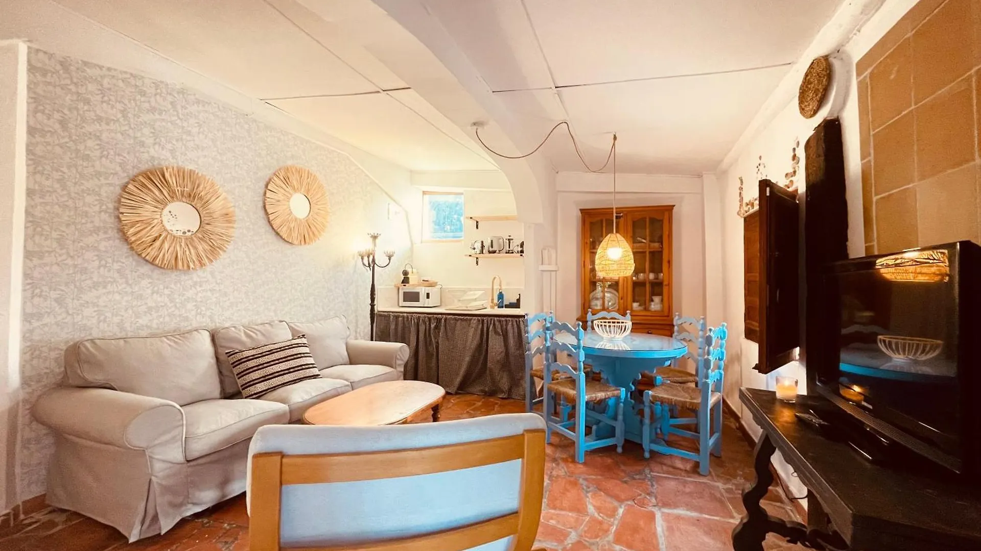 Holiday home Yin Yang Beach House, El Palmar, Con Wifi A 500 M De La Playa Cadiz Spain